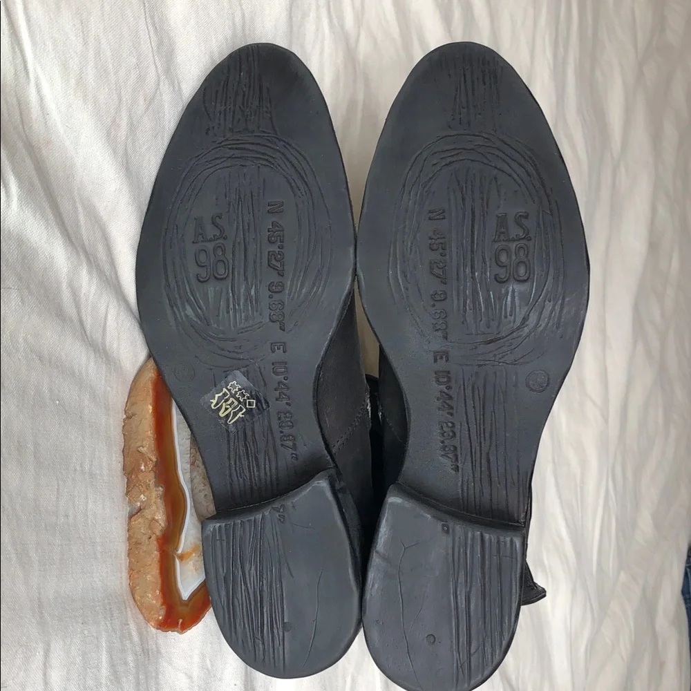 AS98 NWT Studded Leather Ankle Boots Size 11 EU42 - Picture 9 of 13